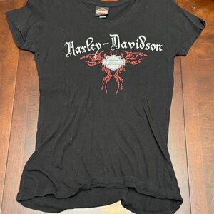 Harley-Davidson Black Tee with Red and White Design